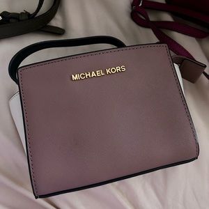 Michael kors mini cross body